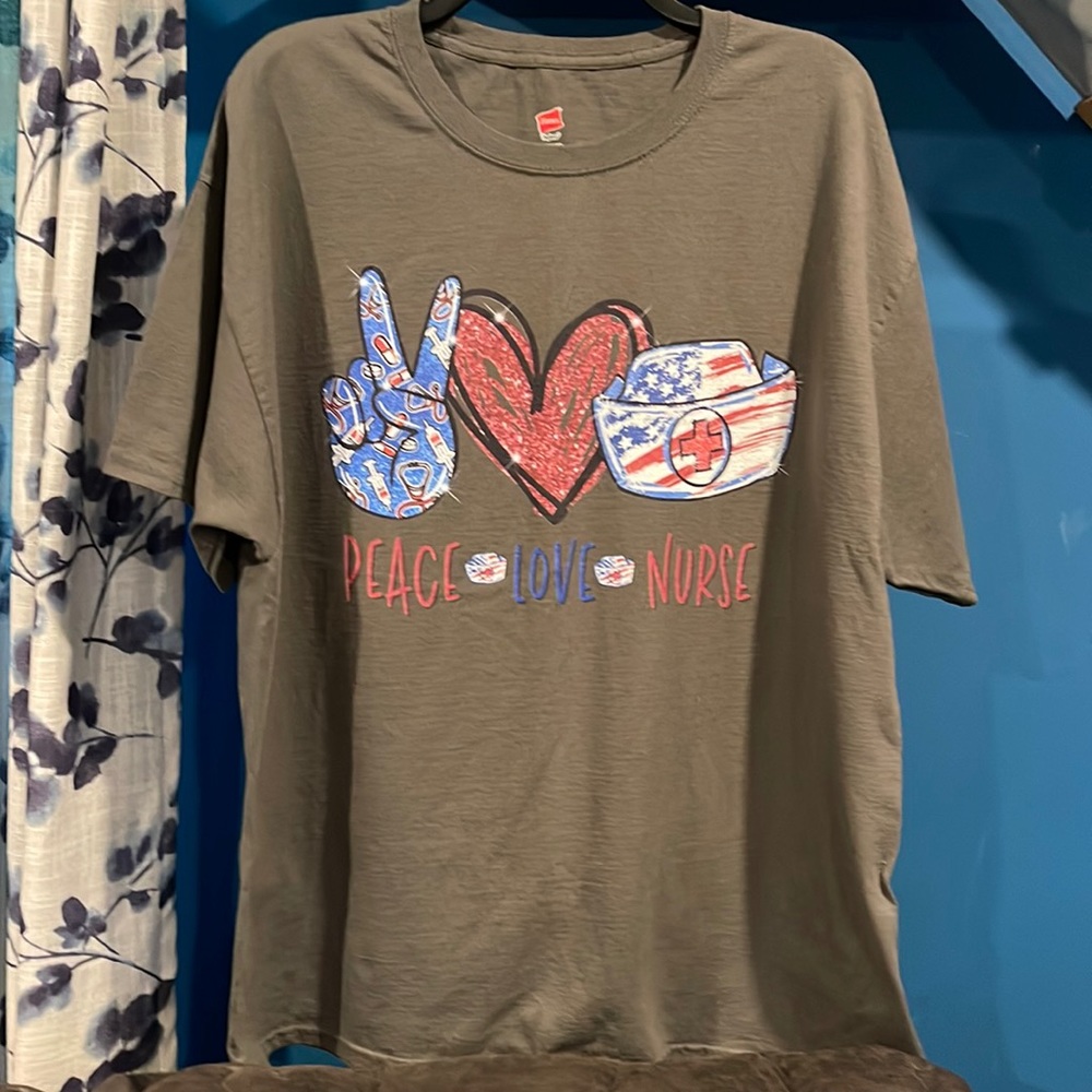 NWOT XL Nurses Tee